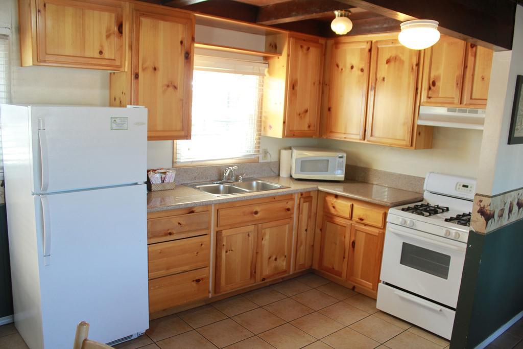 Fireside Lodge بيغ بير لاكي، سان بيرناردينو، كاليفورنيا المظهر الخارجي الصورة