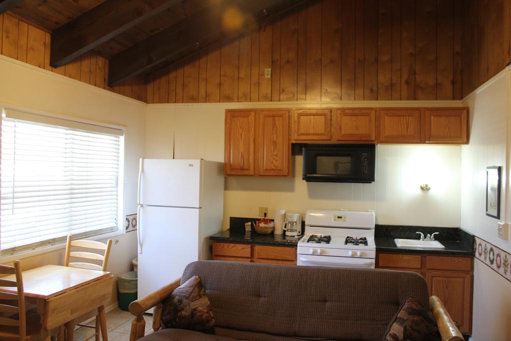 Fireside Lodge بيغ بير لاكي، سان بيرناردينو، كاليفورنيا المظهر الخارجي الصورة